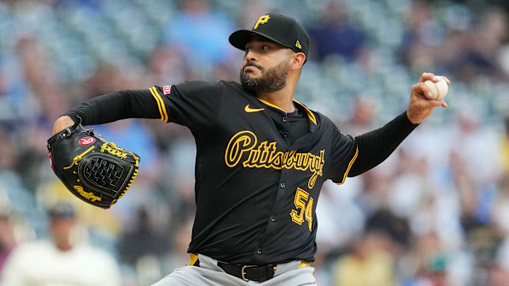 Pittsburgh Pirates v Milwaukee Brewers