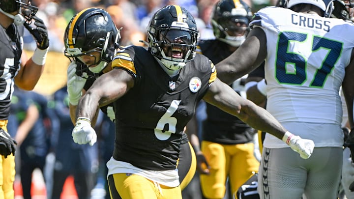 Sep 14, 2025; Pittsburgh, Pennsylvania, USA; Pittsburgh Steelers linebacker Patrick Queen (6) celebrates a tackle against the Seattle Seahawks during the first quarter at Acrisure Stadium. Mandatory Credit: Barry Reeger-Imagn Images Sep 14, 2025; Pittsburgh, Pennsylvania, USA; Pittsburgh Steelers linebacker Patrick Queen (6) celebrates a tackle against the Seattle Seahawks during the first quarter at Acrisure Stadium. Mandatory Credit: Barry Reeger-Imagn Images