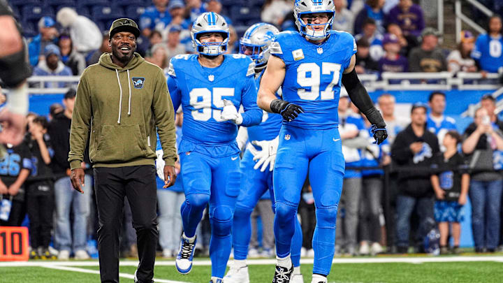 Detroit Lions defensive end Aidan Hutchinson (97) warms up ahead of the Minnesota Vikings game at Ford Field in Detroit on Sunday, November 2, 2025.