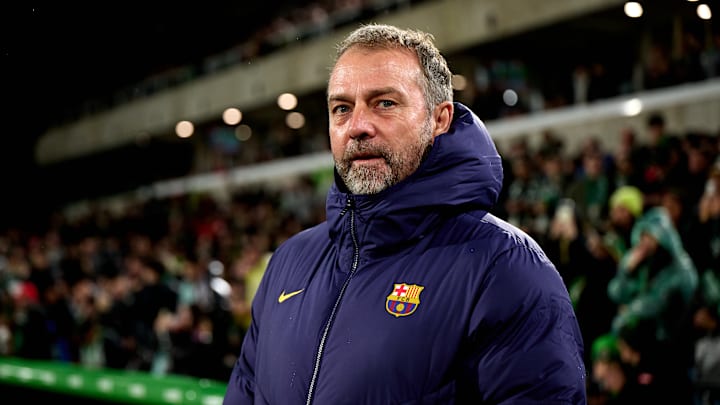 Hansi Flick a annoncé que Raphinha était incertain pour le déplacement à la Real Sociedad. Hansi Flick a annoncé que Raphinha était incertain pour le déplacement à la Real Sociedad.