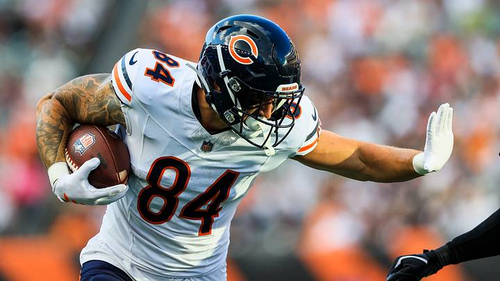 Chicago Bears tight end Colston Loveland (84) runs with the ball against the Cincinnati Bengals in the first half at Paycor Stadium. Chicago Bears tight end Colston Loveland (84) runs with the ball against the Cincinnati Bengals in the first half at Paycor Stadium.