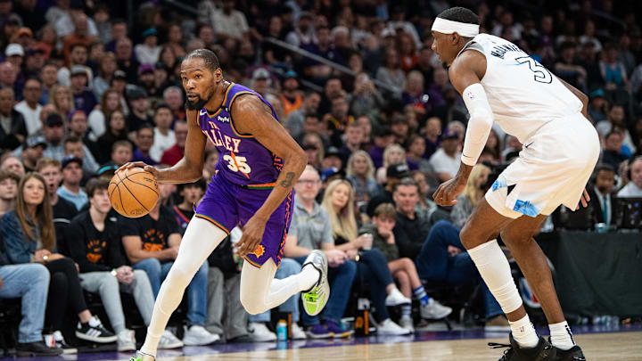 Minnesota Timberwolves v Phoenix Suns