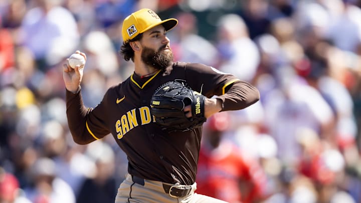 Dylan Cease is just 3-10 this season.