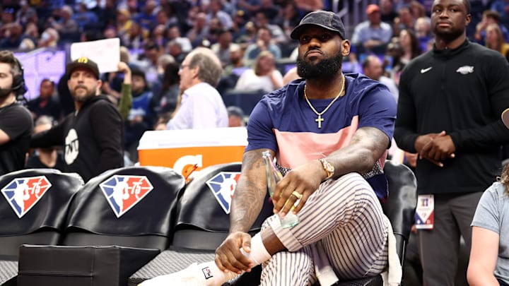 LeBron James no clasificó a la postemporada de 2022 con los Lakers 