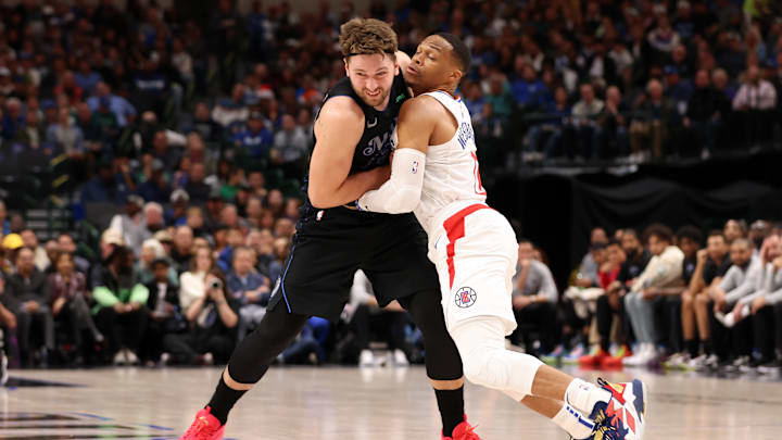 Los Angeles Clippers v Dallas Mavericks