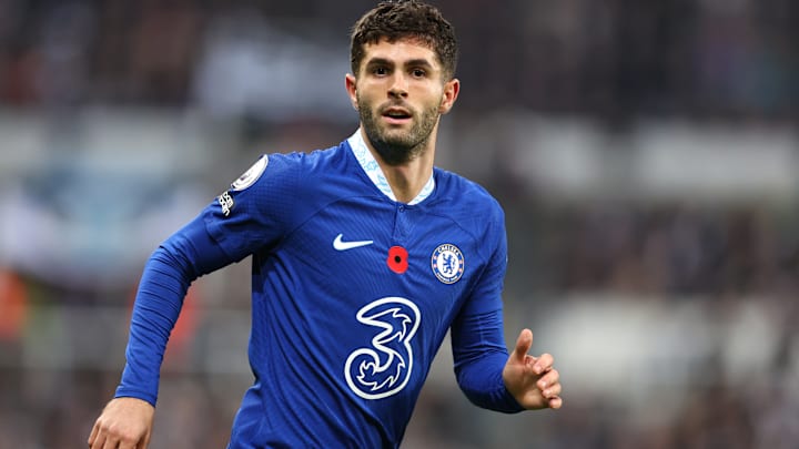 Christian Pulisic começou a carreira na Europa jogando no Borussia Dortmund onde se destacou internacionalmente, em 2019 foi para o Chelsea