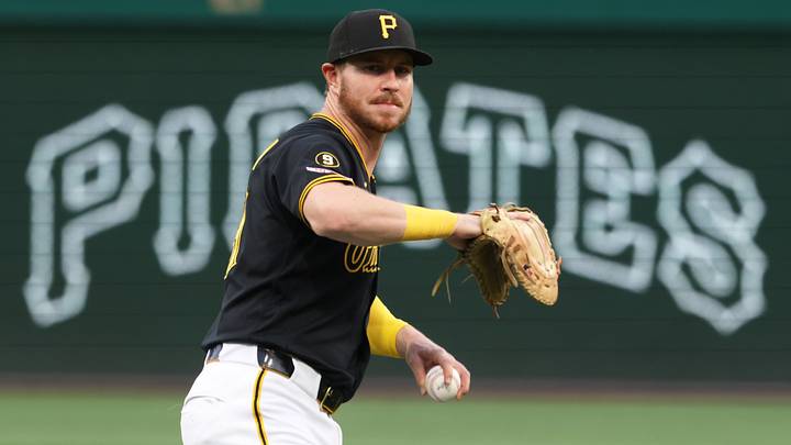 Sep 19, 2026; Pittsburgh, Pennsylvania, USA; Pittsburgh Pirates right fielder Ryan O'Hearn (29) warms up before the game against the Kansas City Royals at PNC Park. Mandatory Credit: Charles LeClaire-Imagn Images Sep 19, 2026; Pittsburgh, Pennsylvania, USA; Pittsburgh Pirates right fielder Ryan O'Hearn (29) warms up before the game against the Kansas City Royals at PNC Park. Mandatory Credit: Charles LeClaire-Imagn Images
