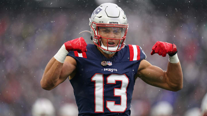 Dec 14, 2025; Foxborough, Massachusetts, USA; New England Patriots wide receiver Mack Hollins (13) reacts after a play against the Buffalo Bills in the first quarter at Gillette Stadium. Mandatory Credit: David Butler II-Imagn Images Dec 14, 2025; Foxborough, Massachusetts, USA; New England Patriots wide receiver Mack Hollins (13) reacts after a play against the Buffalo Bills in the first quarter at Gillette Stadium. Mandatory Credit: David Butler II-Imagn Images