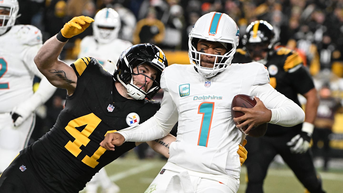 Dolphins Don't Really Have a Choice at Quarterback