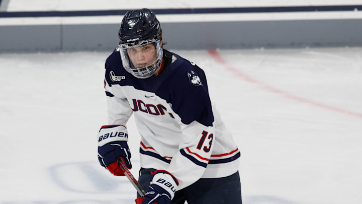 Massachusetts-Lowell v Connecticut