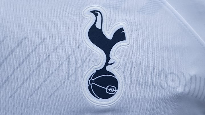 With the transfer window closing, Tottenham Hotspur is set to sign a central midfielder and an attacking player, according to Fabrizio Romano.