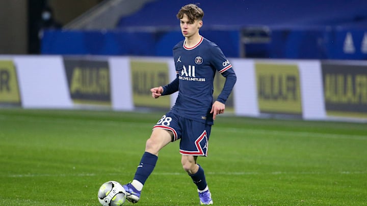 Edouard Michut lui ne fait pas partie de la liste.