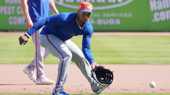 Feb 12, 2026; Port St. Lucie, FL, USA; New York Mets infielder Jorge Polanco (11) takes infield practice during spring training. Mandatory Credit: Jim Rassol-Imagn Images Feb 12, 2026; Port St. Lucie, FL, USA; New York Mets infielder Jorge Polanco (11) takes infield practice during spring training. Mandatory Credit: Jim Rassol-Imagn Images