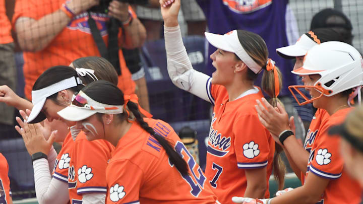 Clemson senior Reese Basinger (7) celebrates after Clemson sophomore Kylee Johnson (3) hit a home run during the bottom of the fourth inning of the NCAA Softball Tournament Clemson Regional at McWhorter Stadium in Clemson Friday, May 16, 2025. Clemson senior Reese Basinger (7) celebrates after Clemson sophomore Kylee Johnson (3) hit a home run during the bottom of the fourth inning of the NCAA Softball Tournament Clemson Regional at McWhorter Stadium in Clemson Friday, May 16, 2025.