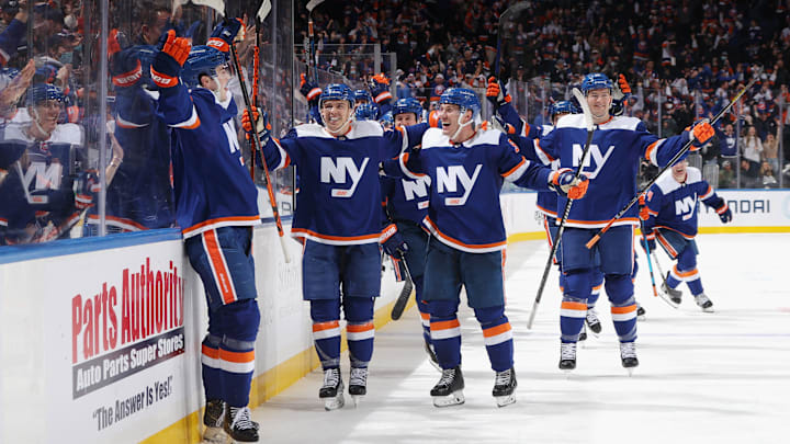 Edmonton Oilers v New York Islanders