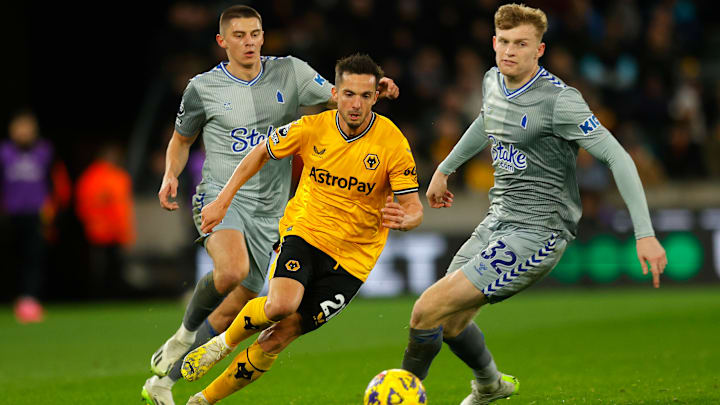 Wolverhampton Wanderers v Everton FC - Premier League