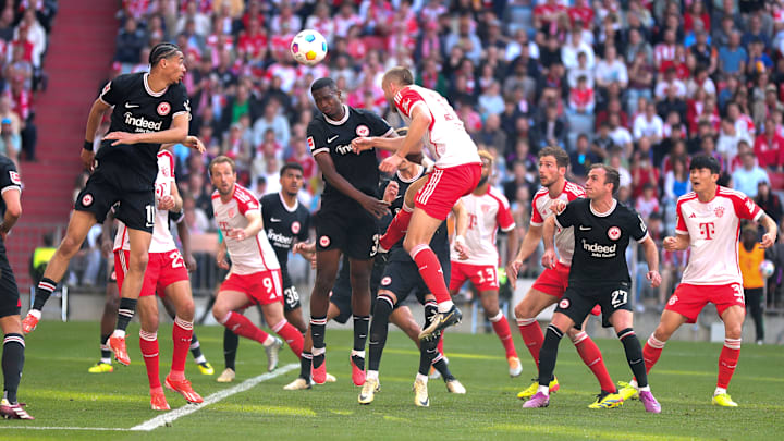 FC Bayern München vs Eintracht Frankfurt FC Bayern München vs Eintracht Frankfurt