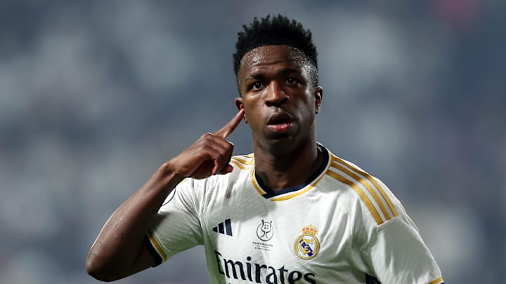 Real Madrid CF v FC Barcelona - Super Copa de España Final