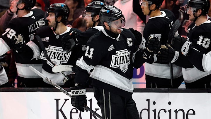 Philadelphia Flyers v Los Angeles Kings