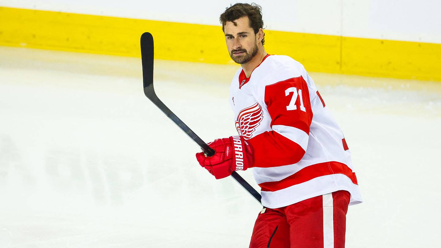 NHL insider names 2 teams hoping to join the Dylan Larkin trade talks