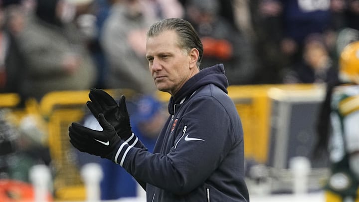 Jan 7, 2024; Green Bay, Wisconsin, USA;  Chicago Bears head coach Matt Eberflus during warmups prior