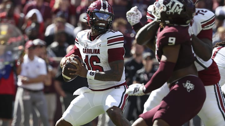 Nov 15, 2025; College Station, Texas, USA; South Carolina Gamecocks quarterback Lanorris Sellers (16) looks for an open receiver during the second quarter against the Texas A&M Aggies at Kyle Field. Mandatory Credit: Troy Taormina-Imagn Images Nov 15, 2025; College Station, Texas, USA; South Carolina Gamecocks quarterback Lanorris Sellers (16) looks for an open receiver during the second quarter against the Texas A&M Aggies at Kyle Field. Mandatory Credit: Troy Taormina-Imagn Images