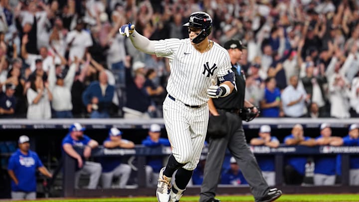 Division Series - Toronto Blue Jays v New York Yankees - Game 3