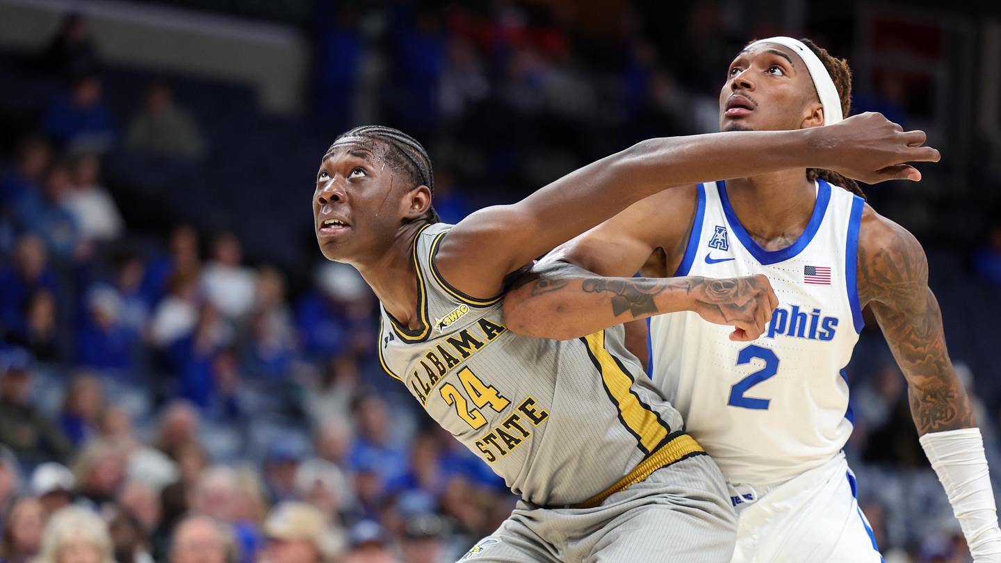 Boise State adds mid-major defensive player of the year in transfer portal