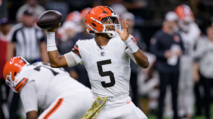 Nov 17, 2024; New Orleans, Louisiana, USA;  Cleveland Browns quarterback Jameis Winston (5) throws against the New Orleans Saints at Caesars Superdome.