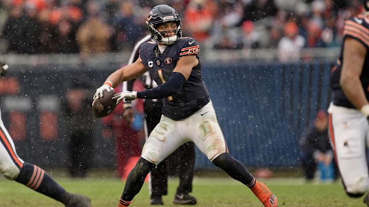 Chicago Bears quarterback Justin Fields.