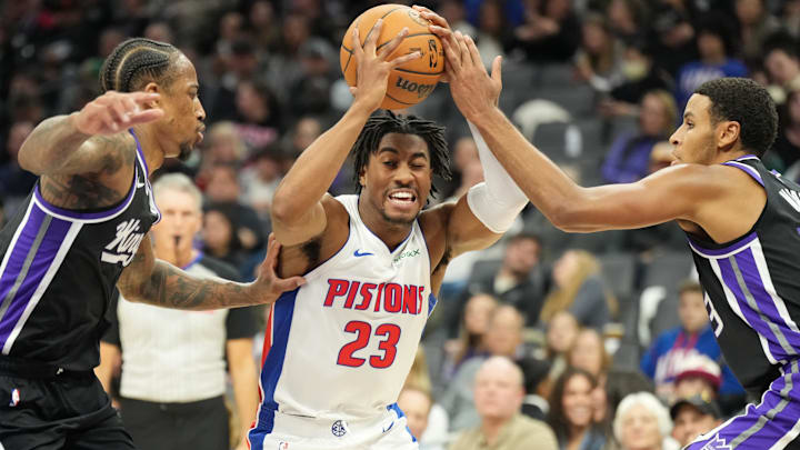 Dec 26, 2024; Sacramento, California, USA; Detroit Pistons guard Jaden Ivey (23) drives in against the Sacramento Kings during the second quarter at Golden 1 Center. Mandatory Credit: Kelley L Cox-Imagn Images
