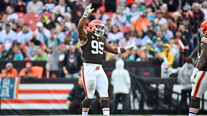 Miami Dolphins v Cleveland Browns