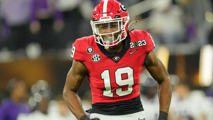 Jan 9, 2023; Inglewood, CA, USA; Georgia Bulldogs linebacker Darris Smith (19) reacts after a play against the TCU Horned Frogs during the second quarter of the CFP national championship game at SoFi Stadium. Mandatory Credit: Kirby Lee-USA TODAY Sports