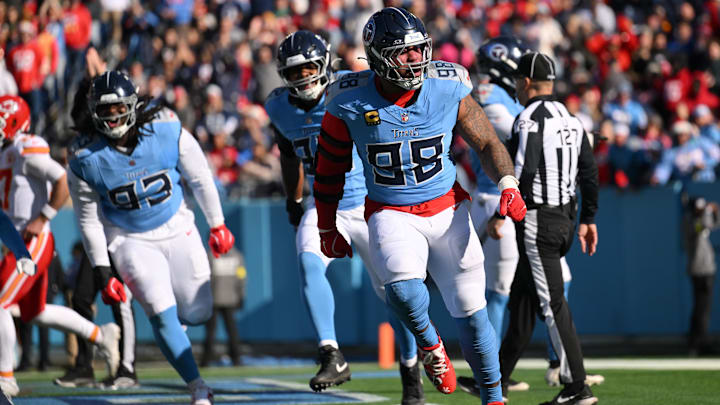 Tennessee Titans defensive tackle Jeffery Simmons (98) 