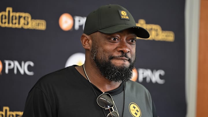 Pittsburgh Steelers head coach Mike Tomlin 