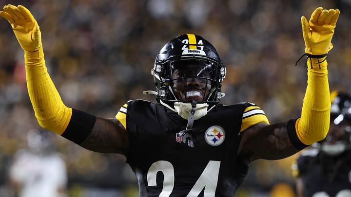 Jan 12, 2026; Pittsburgh, PA, USA; Pittsburgh Steelers cornerback Joey Porter Jr. (24) reacts after a play during the second half of an AFC Wild Card Round game against the Houston Texans at Acrisure Stadium. Mandatory Credit: Charles LeClaire-Imagn Images Jan 12, 2026; Pittsburgh, PA, USA; Pittsburgh Steelers cornerback Joey Porter Jr. (24) reacts after a play during the second half of an AFC Wild Card Round game against the Houston Texans at Acrisure Stadium. Mandatory Credit: Charles LeClaire-Imagn Images