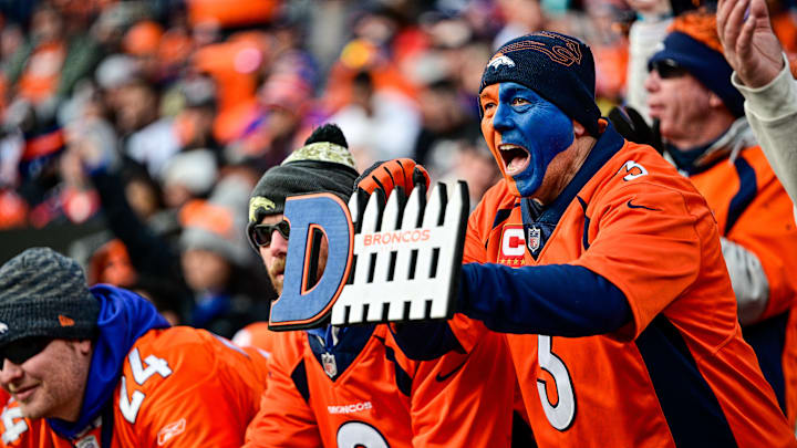 Los Angeles Chargers v Denver Broncos