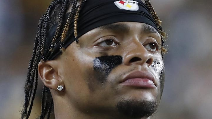 NFL Pittsburgh Steelers quarterback Justin Fields NFL Pittsburgh Steelers quarterback Justin Fields