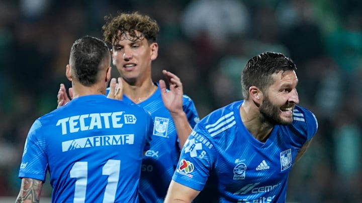 Tigres debutó con goleada de 3-0 a Santos Laguna en el Clausura 2023.