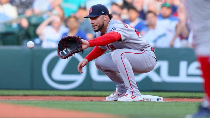 Jun 19, 2026; Seattle, Washington, USA; Boston Red Sox first baseman Willson Contreras (40) catches the ball in the first inning against the Seattle Mariners at T-Mobile Park. Mandatory Credit: Kevin Ng-Imagn Images Jun 19, 2026; Seattle, Washington, USA; Boston Red Sox first baseman Willson Contreras (40) catches the ball in the first inning against the Seattle Mariners at T-Mobile Park. Mandatory Credit: Kevin Ng-Imagn Images