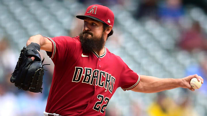 Arizona Diamondbacks v Milwaukee Brewers