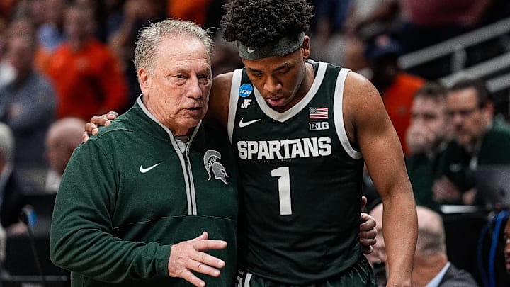 Michigan State head coach Tom Izzo talks to guard Jeremy Fears Jr. (1) after a play against Auburn during the second half of the Elite Eight round of NCAA tournament at State Farm Arena in Atlanta, Ga. on Sunday, March 30, 2025.