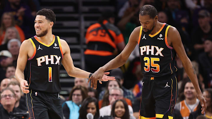 Sacramento Kings v Phoenix Suns