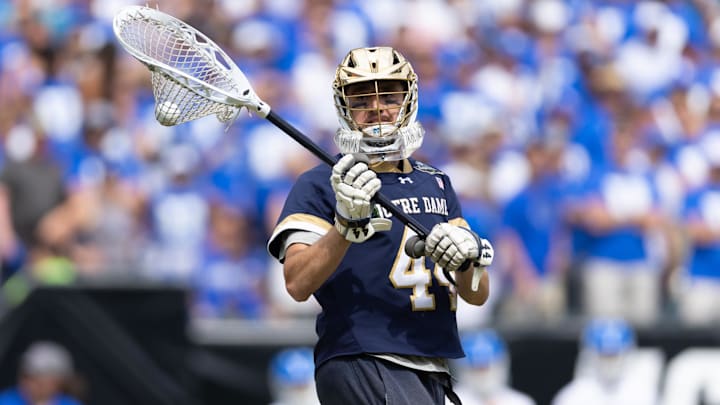 Notre Dame Fighting Irish Liam Entenmann (44) controls the ball
