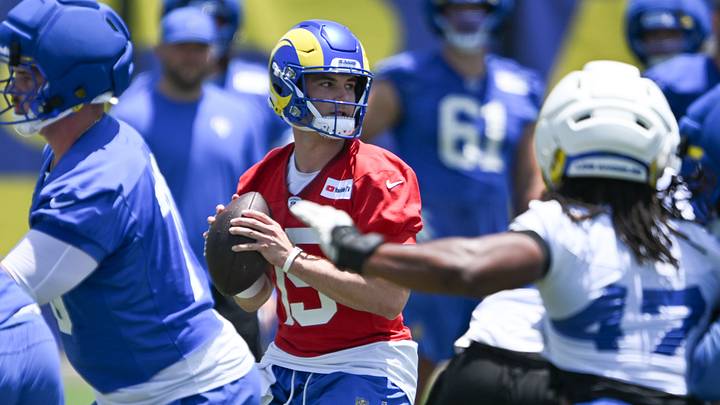 Ty Simpson looks for an open target during Rams OTAs