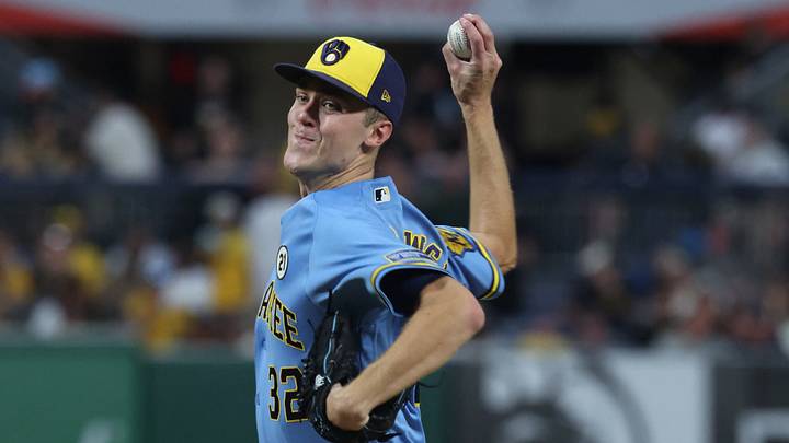 Sep 15, 2026; Pittsburgh, Pennsylvania, USA; Milwaukee Brewers starting pitcher Jacob Misiorowski (32) pitches against the Pittsburgh Pirates during the third inning at PNC Park. Mandatory Credit: Charles LeClaire-Imagn Images Sep 15, 2026; Pittsburgh, Pennsylvania, USA; Milwaukee Brewers starting pitcher Jacob Misiorowski (32) pitches against the Pittsburgh Pirates during the third inning at PNC Park. Mandatory Credit: Charles LeClaire-Imagn Images