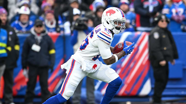 Nov 16, 2025; Orchard Park, New York, USA; Buffalo Bills wide receiver Mecole Hardman (16) returns a kickoff in the first quarter against the Tampa Bay Buccaneers at Highmark Stadium. Nov 16, 2025; Orchard Park, New York, USA; Buffalo Bills wide receiver Mecole Hardman (16) returns a kickoff in the first quarter against the Tampa Bay Buccaneers at Highmark Stadium.