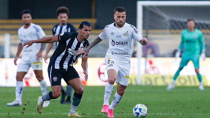 Santos vencia o Botafogo por 2 a 0, mas sofreu o empate