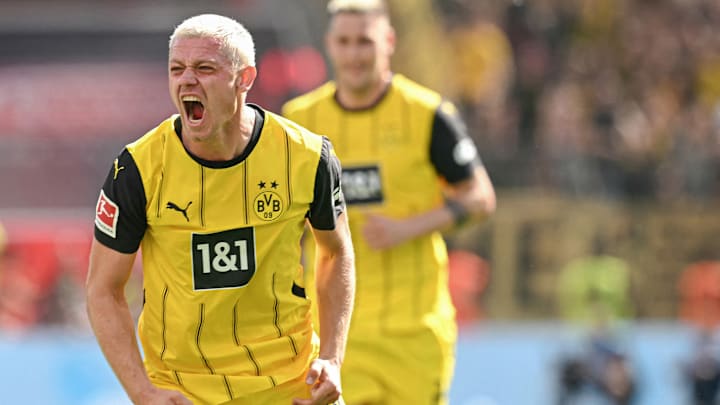 Julian Ryerson on fire