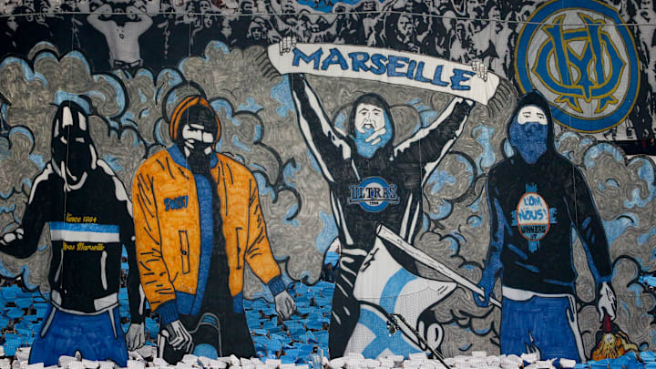 Le tifo des supporters marseillais avant le Classique. Le tifo des supporters marseillais avant le Classique.